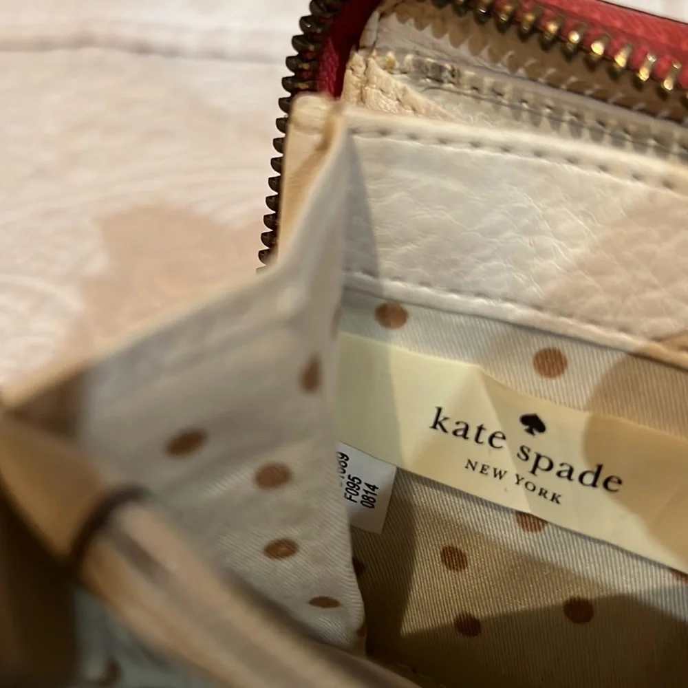 Kate Spade large‎ zip up wallet
